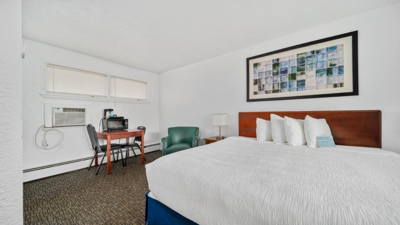 Grand Traverse Motel ทราเวิร์สซิตี้ ภายนอก รูปภาพ